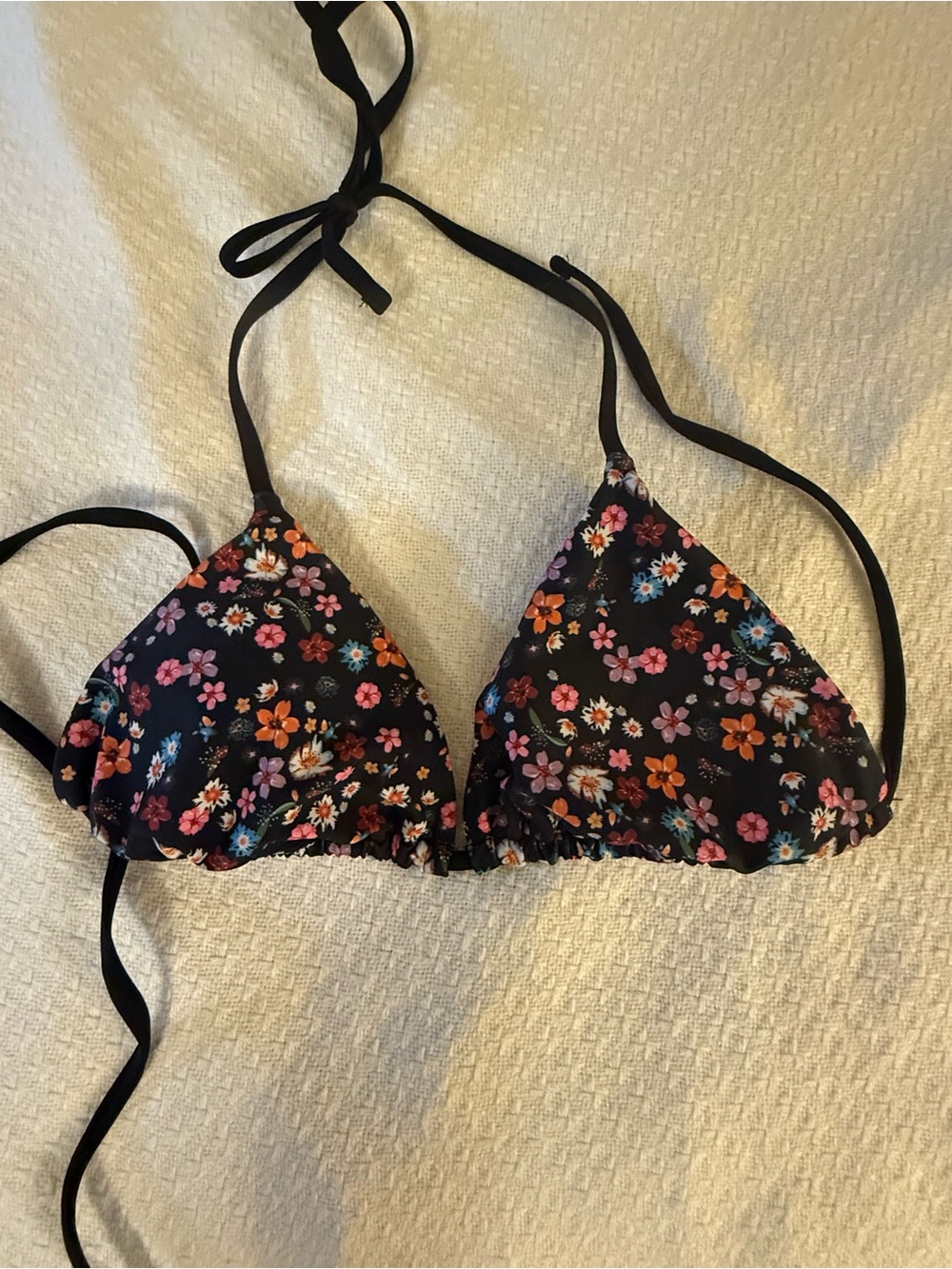 SHEIN Black Floral Ruched Triangle Bikini Top